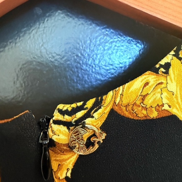 Versace Collection size 4 (44) EUC Black Midi Dress with Gold leopard- classic! - Picture 7 of 17